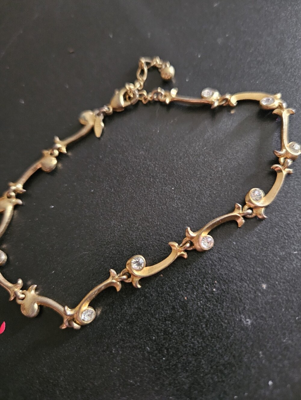 Avon Gold-Tone Necklace with Clear Crystals